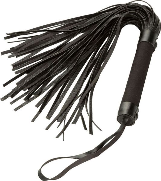 Svart flogger Nocturnal Collection Flogger fra CalExotics, med håndleddsstropp