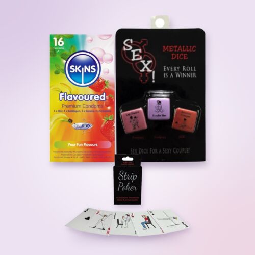 Hemmelig nisse-gavesett for spøk med Strip Poker, terninger og smakskondomer